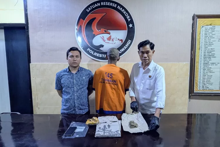polresta-banyuwangi-bongkar-peredaran-ganja-di-rogojampi,-satu-pelaku-ditangkap