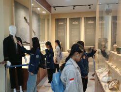 Jurnalis remaja SMPN 2 Rogojampi , lakukan Pembelajaran di luar kelas ke Museum Blambangan