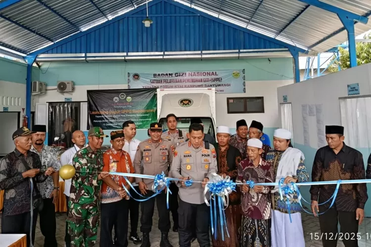 kapolresta-banyuwangi-resmikan-sppg-yayasan-forkam-untuk-pemenuhan-gizi-anak-sekolah