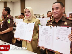 Langkah Humanis Banyuwangi, Bupati Ipuk Teken PKS Pidana Kerja Sosial – TIMES Banyuwangi