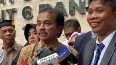 kasus-dugaan-ijazah-jokowi,-ini-alasan-roy-suryo-tetap-meragukan-dokumen