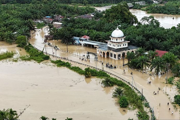 kemenag-ri-mencatat-ada-226-pesantren-terdampak-bencana-sumatera-–-times-banyuwangi