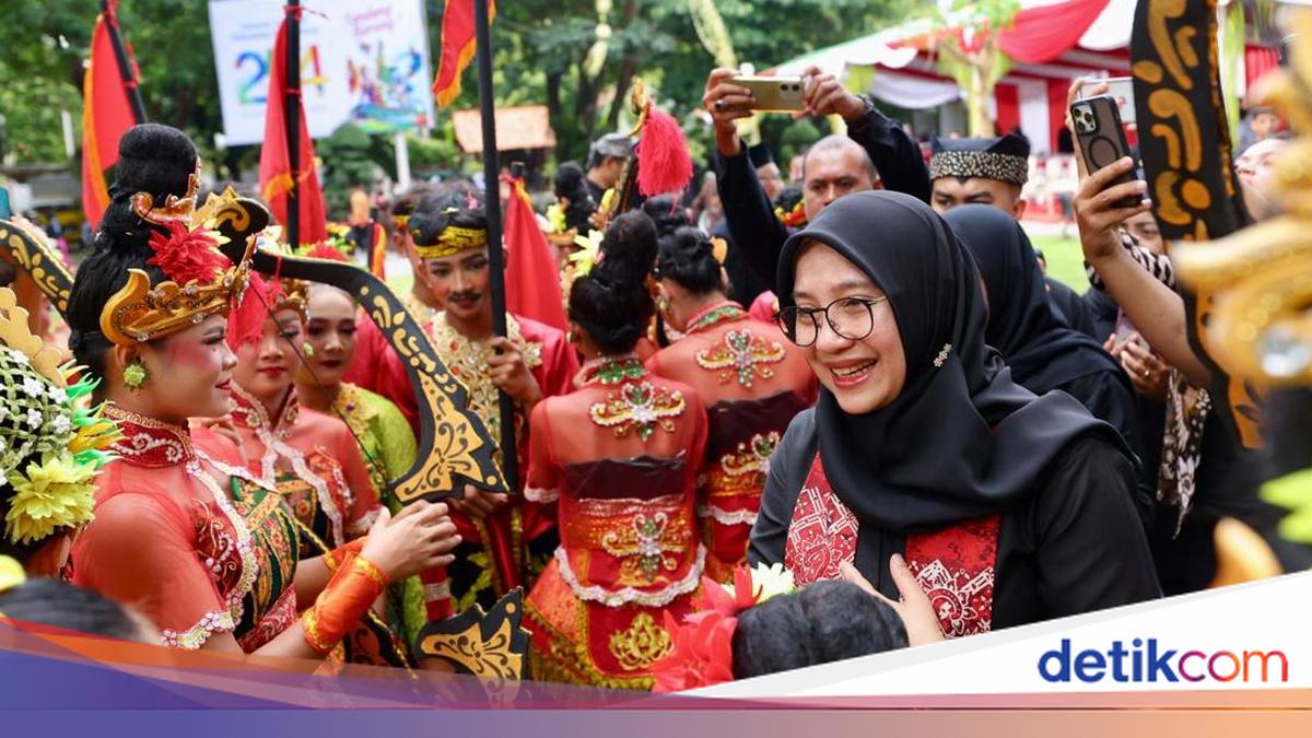hari-jadi-banyuwangi-ke-254,-bupati-ipuk-ajak-warga-jaga-solidaritas