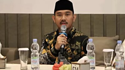 profil-ade-kuswara-kunang,-bupati-bekasi-termuda-yang-ditangkap-kpk