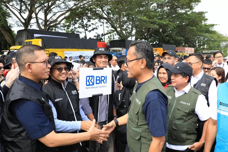 danantara-indonesia-dan-bp-bumn-kerahkan-1.066-relawan-untuk-penanganan-bencana