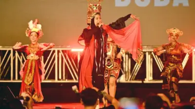 kolaborasi-musisi-banyuwangi-dan-band-kotak-hadirkan-drama-musikal-pada-konser-kemanusiaan-harjaba