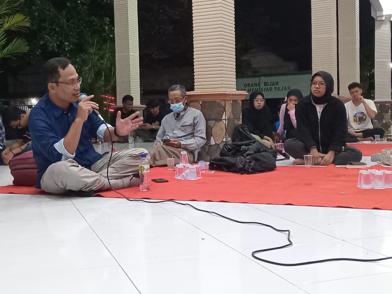 merawat-ingatan-dan-trauma-ekologis-lewat-puisi-dan-diskusi