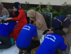 Momen Hari Ibu, Lapas Banyuwangi Fasilitasi Warga Binaan Sungkem kepada Ibunya