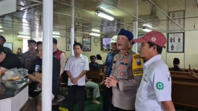 jelang-natal-dan-tahun-baru,-polresta-banyuwangi-gelar-ramp-check-di-pelabuhan-ketapang