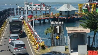 selat-bali-berpotensi-gelombang-tinggi,-asdp-imbau-penumpang-waspadai-cuaca-buruk