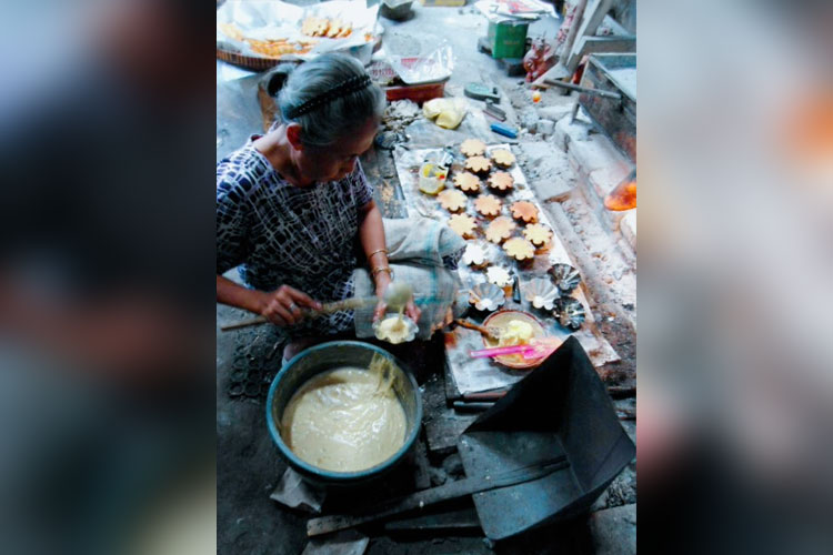 roti-kembang-waru,-kuliner-legendaris-kotagede-yang-bertahan-di-tengah-gempuran-roti-kekinian-–-times-banyuwangi