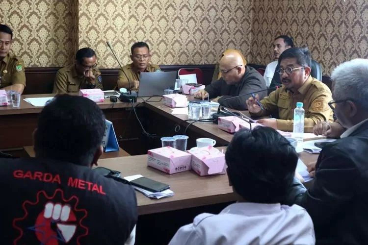 umk-batam-2026-naik-jadi-rp5,35-juta,-pemprov-kepri-rampungkan-pleno-umk–umsk-se-kepri