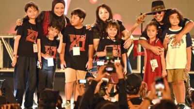 kotak-tampil-di-harjaba-ke-254,-ajak-keluarga-besar-eksplor-banyuwangi-dan-donasi-untuk-korban-banjir