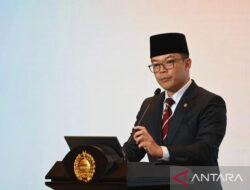 Dino Patti Djalal Buka-bukaan Soal Kinerja Menlu Sugiono – TIMES Banyuwangi