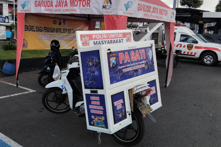 polresta-banyuwangi-siapkan-tambal-ban-dan-bbm-gratis-selama-nataru-–-times-banyuwangi