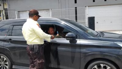 pengetatan-manifes-di-pelabuhan-ketapang-banyuwangi,-20-kendaraan-diputar-balik-karena-data-tak-sesuai