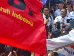 Temui Buruh Usai Demo, Gubernur Jateng Ahmad Luthfi Tetapkan UMP 2026 Naik 7,28 Persen dan Siapkan Kebijakan Pro-Buruh