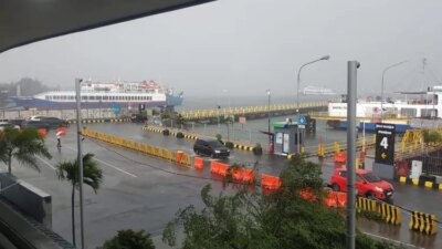 cuaca-ekstrem-mengintai-banyuwangi-hingga-akhir-tahun,-bmkg-peringatkan-potensi-bencana-hidrometeorologi