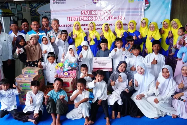 pikk-pln-up3-banyuwangi-rayakan-hut-ke-26-dengan-bakti-sosial,-wujudkan-semangat-pln-untuk-rakyat