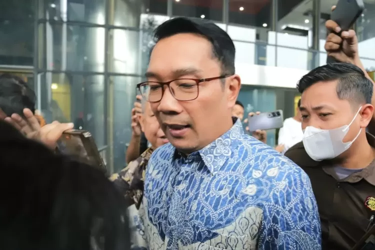 ridwan-kamil:-kesalahan-sepenuhnya-ada-pada-saya,-mohon-maaf-kepada-keluarga