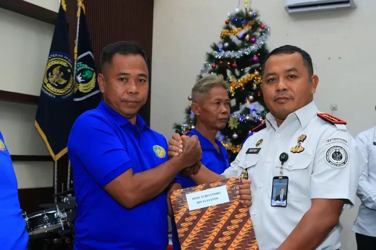 natal-di-lapas-banyuwangi,-empat-warga-binaan-kristen-terima-remisi-hingga-1-bulan-15-hari