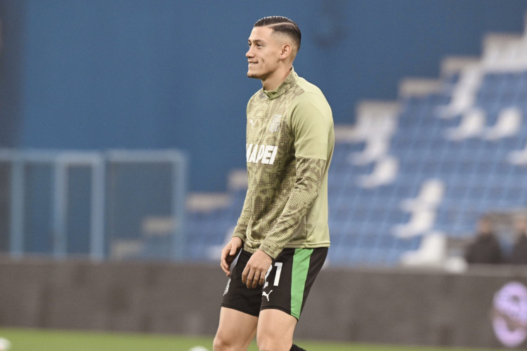 kabar-ac-milan-pantau-jay-idzes-kembali-muncul,-peluang-transfer-disebut-capai-61-persen-–-times-banyuwangi