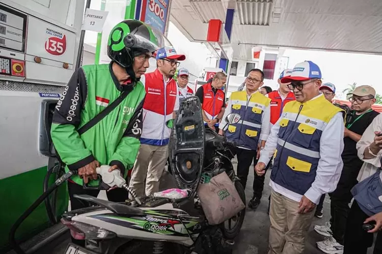 bph-migas-dan-pertamina-patra-niaga-pastikan-pasokan-energi-jatim-aman-jelang-natal-2025-dan-tahun-baru-2026