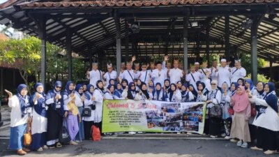paguyuban-alumni-kbihu-sabilillah-banyuwangi-gelar-safar-dan-pertemuan-alumni-ke-8-di-solo