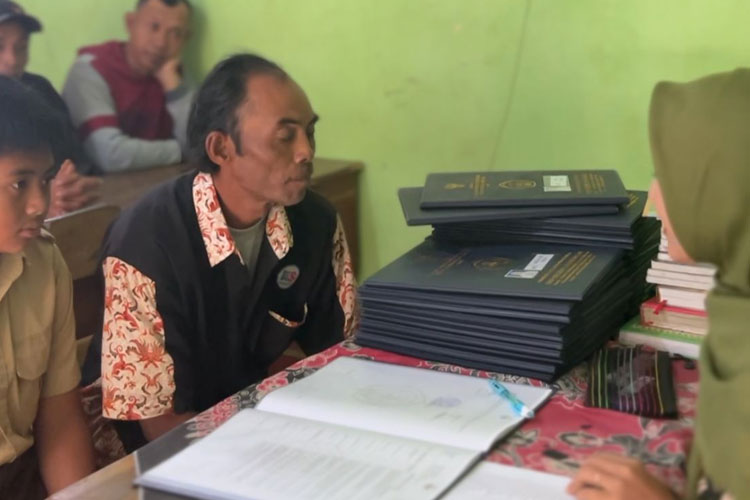 gerakan-ayah-ambil-rapor,-cara-smpn-1-nawangan-pacitan-tingkatkan-peran-orang-tua-–-times-banyuwangi