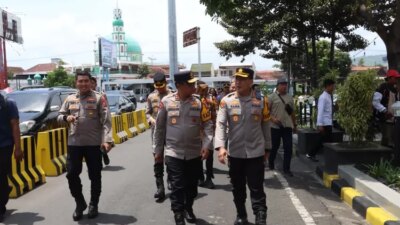 kapolda-jatim-bersama-forkopimda-tinjau-pelabuhan-asdp-ketapang,-pastikan-arus-nataru-aman-dan-lancar