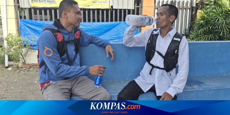 cerita-cak-dur-lari-52-km-usai-diangkat-jadi-pppk-paruh-waktu-di-banyuwangi