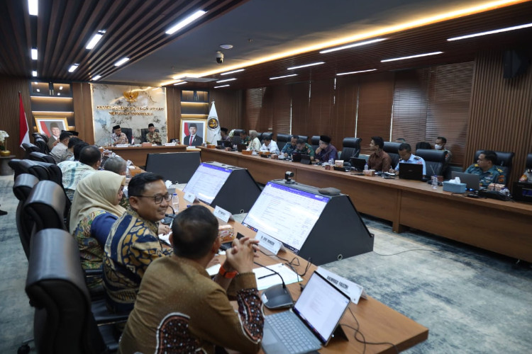 petugas-haji-akan-masuk-“barak”,-kemenhaj-terapkan-diklat-semi-militer-–-times-banyuwangi