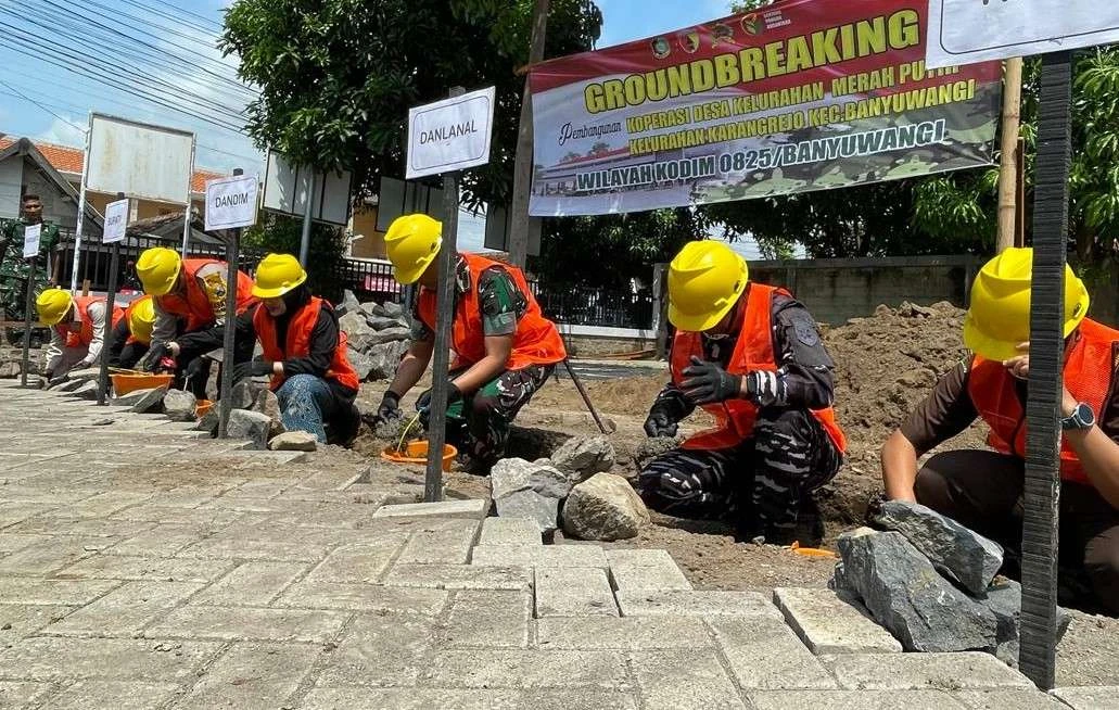 di-banyuwangi,-82-gedung-kd/kmp-sedang-dalam-tahap-pembangunan