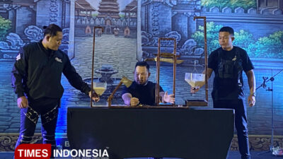 aksi-magician-robby-constantine-sukses-meriahkan-malam-pergantian-tahun-di-aston-banyuwangi-–-times-banyuwangi