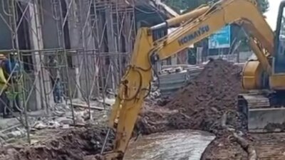 pipa-pudam-terkena-alat-berat-proyek-pasar-banyuwangi,-lima-kelurahan-alami-penurunan-debit-air