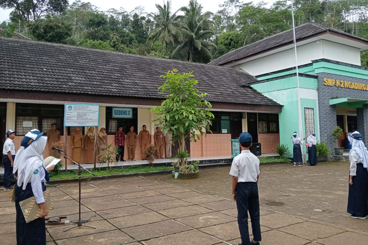 memulai-semester-genap-2026,-smpn-2-ngadirojo-pacitan-gaungkan-semangat-‘hari-baru’-–-times-banyuwangi