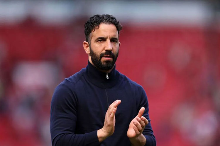 manchester-united-pecat-ruben-amorim-–-times-banyuwangi