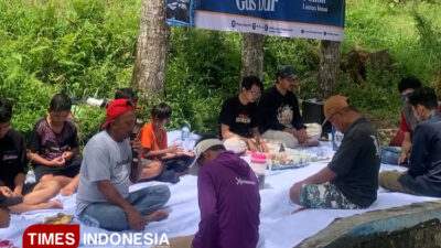 nguri-nguri-tradisi,-gusdurian-banyuwangi-gelar-baritan-sungai-di-haul-gus-dur-ke-16-–-times-banyuwangi