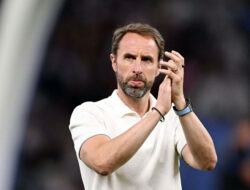 Manchester United Berburu Penganti Amorim, Muncul Nama Mantan Pelatih Timnas Inggris – TIMES Banyuwangi