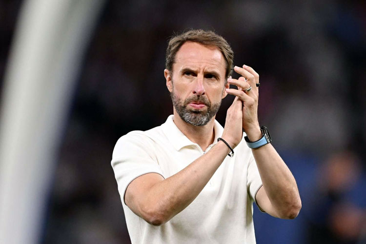 manchester-united-berburu-penganti-amorim,-muncul-nama-mantan-pelatih-timnas-inggris-–-times-banyuwangi