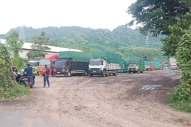 usai-nataru-2026,-lalu-lintas-banyuwangi-utara-ditata-ulang,-truk-besar-dilarang-parkir-sembarangan