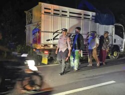 Laka Truk Tabrak Motor di Bangorejo Banyuwangi, Dua Warga Luka dan Kerugian Capai Rp 20 Juta