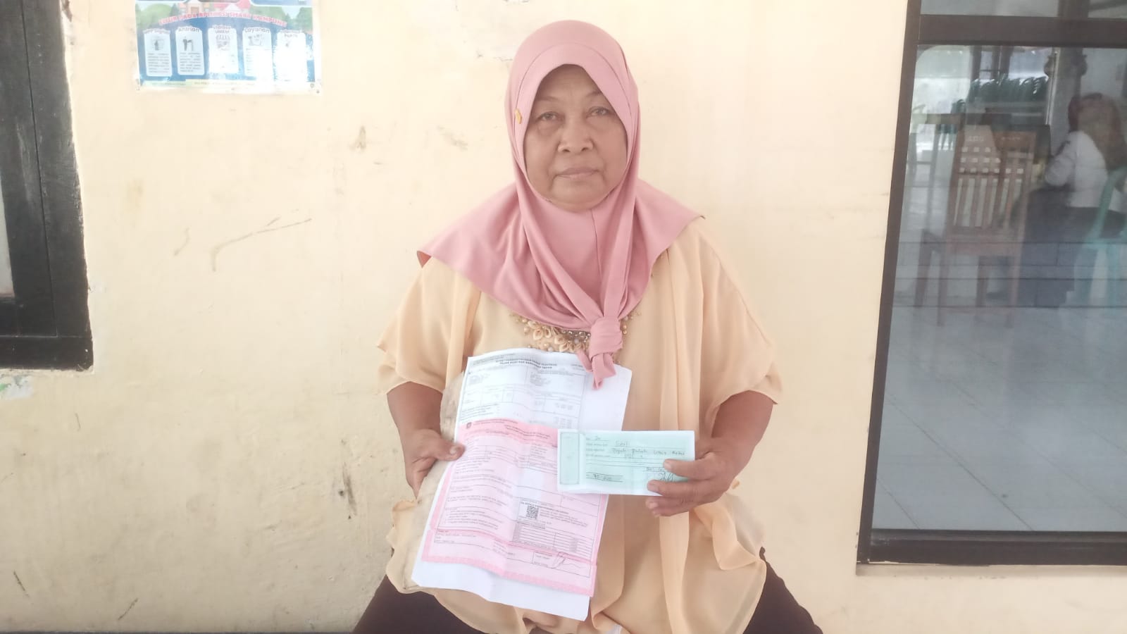 ptsl-desa-sumberkencono-disoal,-luas-tanah-menyusut-hingga-sertifikat-tak-terbit,-warga-datangi-kantor-desa