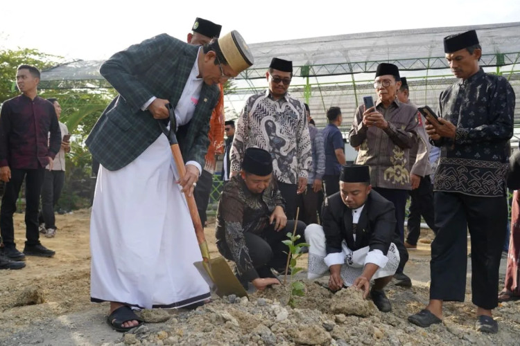 bersinergi-dengan-kampung-keren,-menag-ri-luncurkan-gerakan-eco-pesantren-–-times-banyuwangi