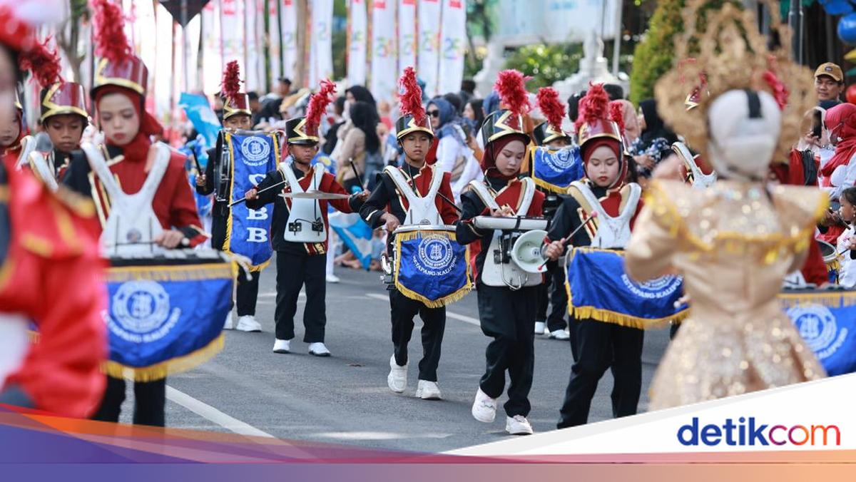 meriah!-32-tim-drumband-ramaikan-kejurkab-banyuwangi-2026