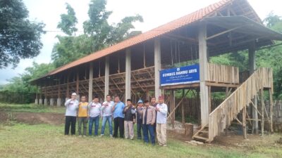 telur-harapan-!-bpd–bumdes-alasbuluh-kompak-kawal-kandang-ayam-demi-lawan-stunting-dan-gizi-buruk