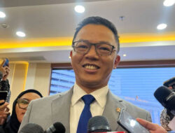 Belum Putuskan Evakuasi WNI, Menlu RI: Situasi Iran Terus Dipantau – TIMES Banyuwangi