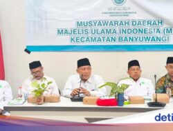 Kata MUI Banyuwangi Soal Biduan Joget di Acara Isra Mikraj