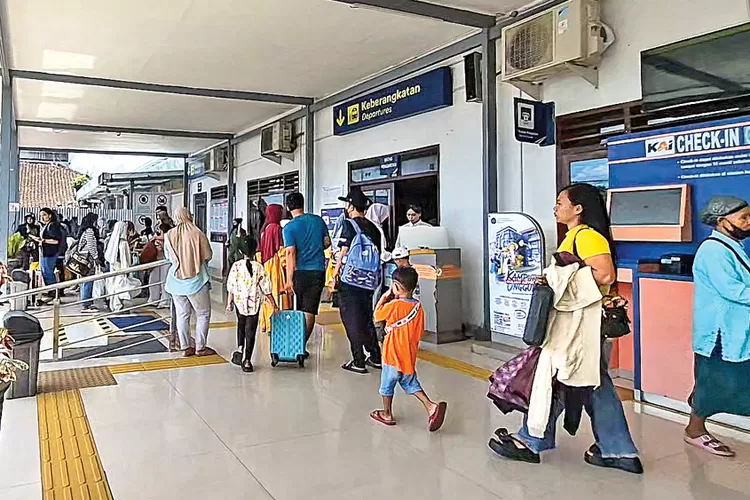 sudah-check-in-tapi-dilarang-masuk?-kisah-penumpang-di-stasiun-kalisetail-banyuwangi-ini-bikin-heboh