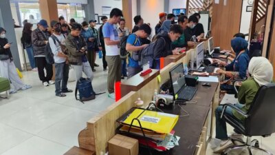 jalur-ka-lintas-utara-terendam,-ini-daftar-kereta-api-yang-dibatalkan-kai